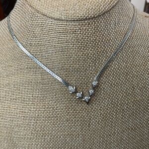 Avon vintage chevron necklace